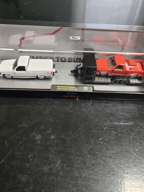 M2 Machines Diecast Hauler Set
